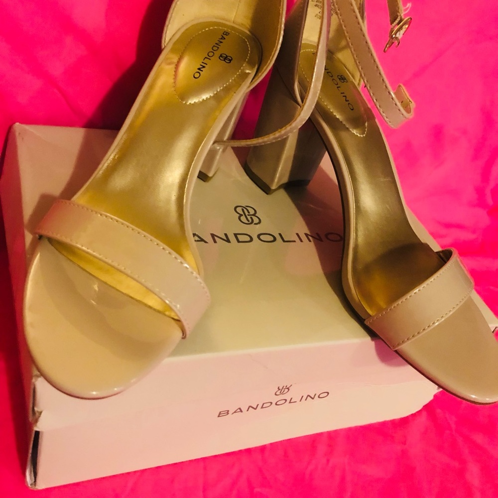 BANDOLINO HEELS